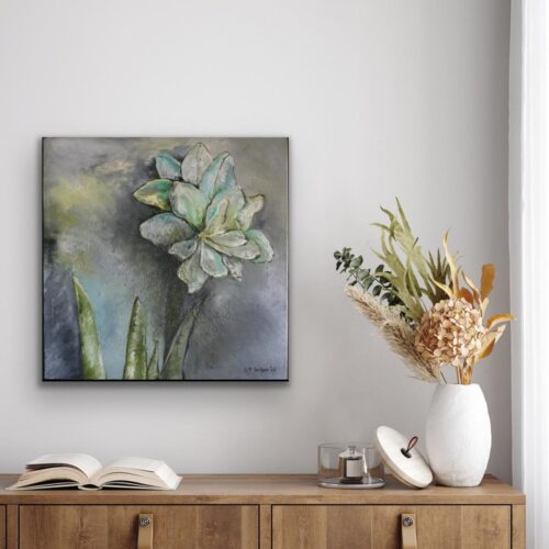 ChaneBolton_Interior_Play on Monochrome Amaryllis